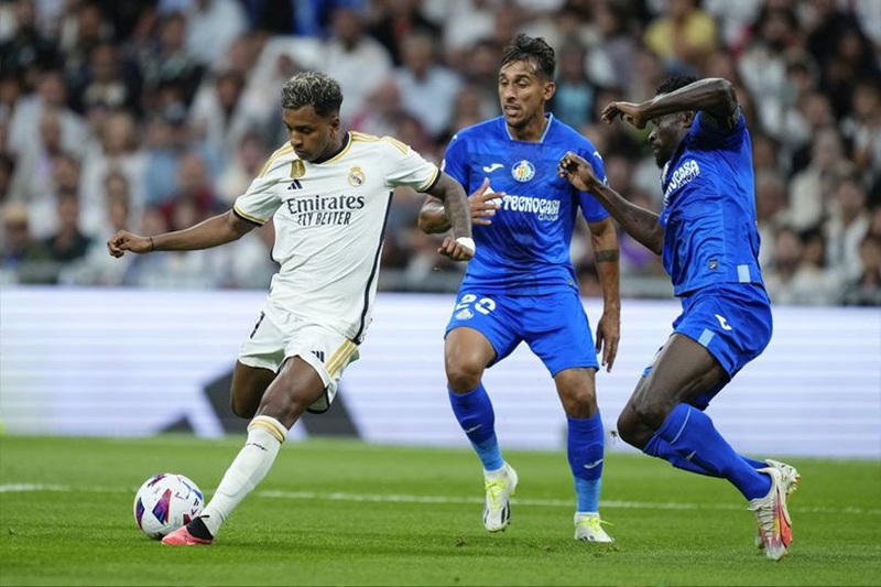 Soi kèo bóng đá Getafe vs Real Madrid ngày 24/04/2025 – Vòng 33 La Liga 1 Soi kèo bóng đá Getafe vs Real Madrid